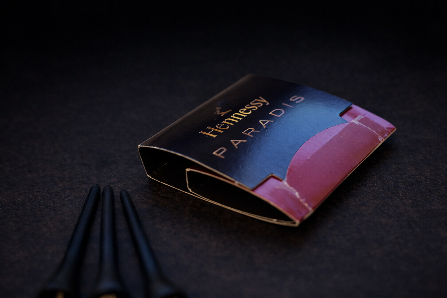 Hennessy Paradis biotee matchbook